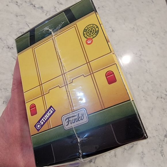 Funko Pop Teenage Mutant Ninja Turtles Turtle Power Characters Graphic Tee MD - Picture 4 of 9